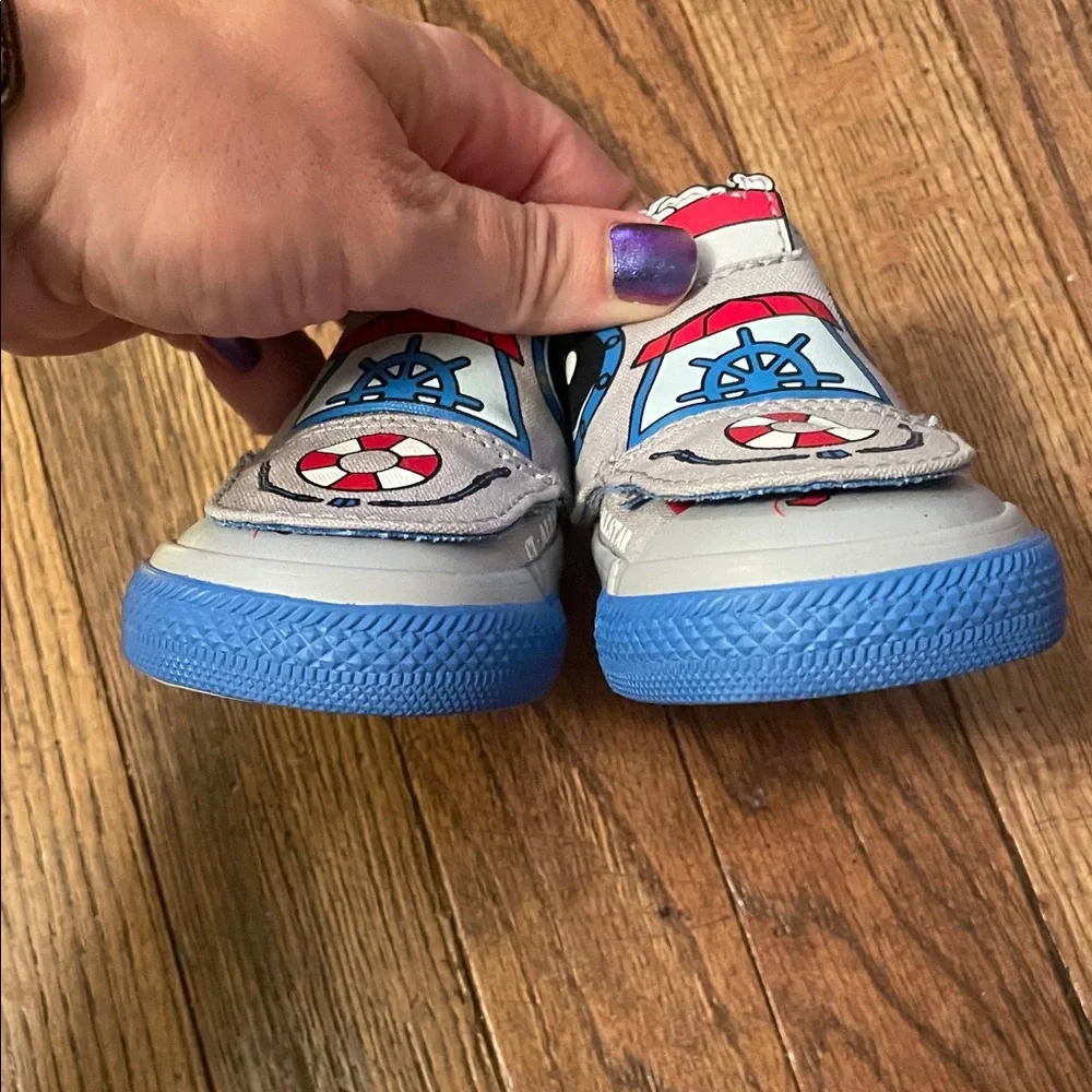 Converse fun nautical